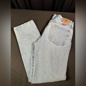Wrangler Denim Straight Leg Jeans. 32 x 32